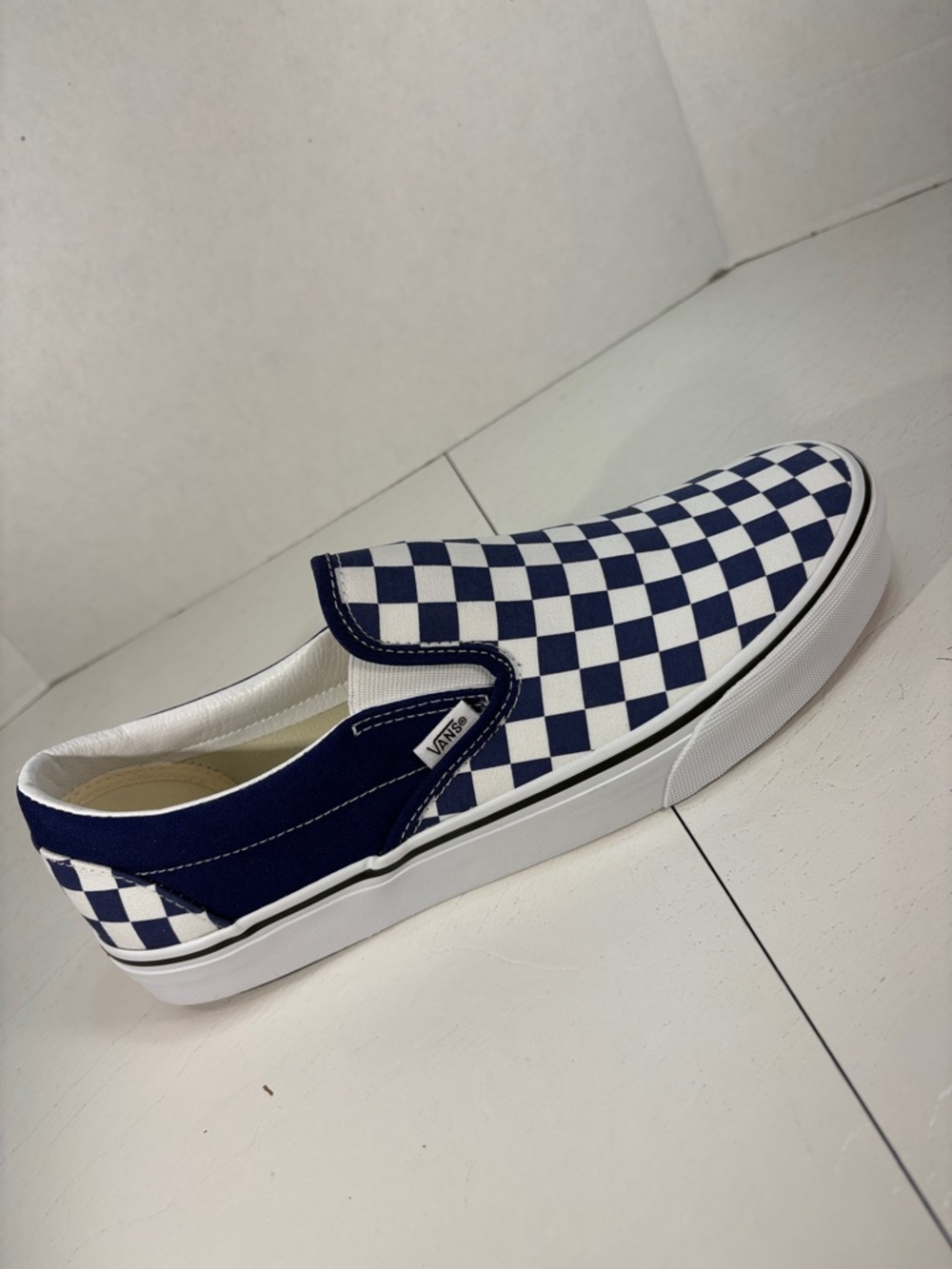 Vans Slip-On Checkerboard in Navy and White - Men's 11 - Picture 2 of 10